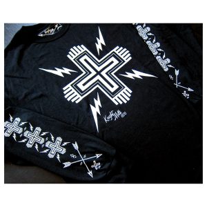 Cross' Tee