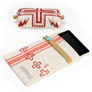 Linen ipad slip case Red