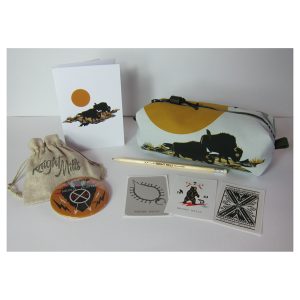 Grazing Bison + Teepee' pouch gift set