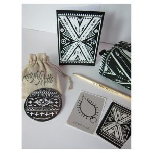 Piercing the No' gift set (bone base)